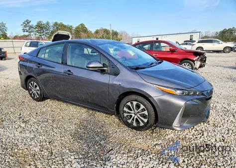 2021 Toyota Prius Prime Le from USA, damaged, VIN JTDKAMFP0M3172860
